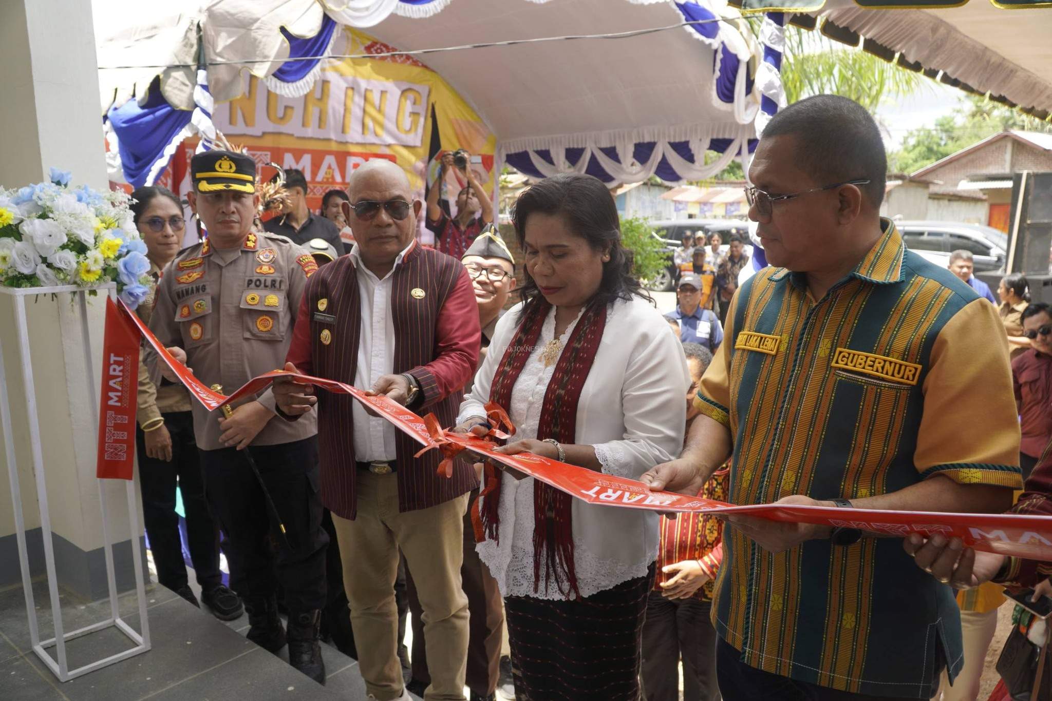 Perkuat Produk Lokal Masyarakat Lembata, Gubernur NTT Launching NTT Mart 